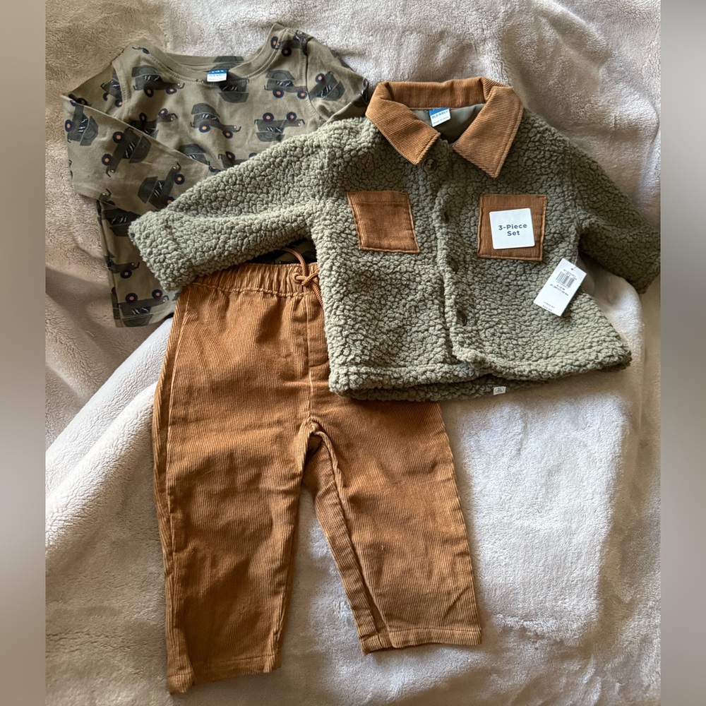 Old Navy Kids Matching Set - Green and Brown